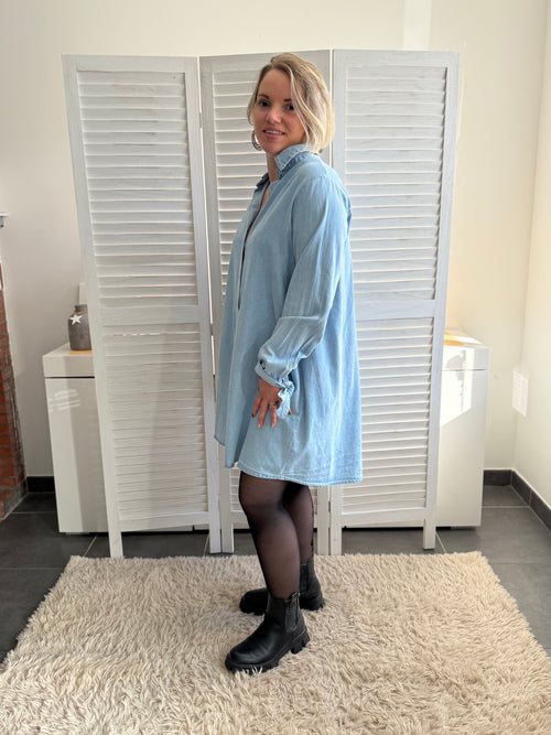 Robe EZIA