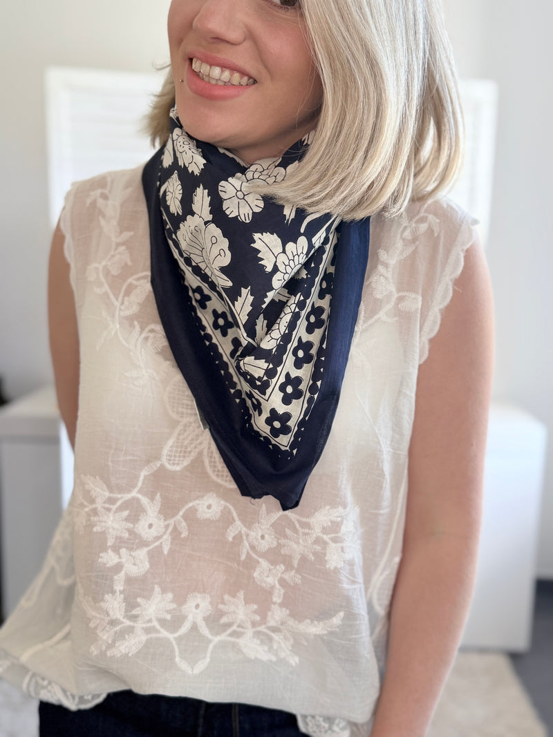 Carrée / foulard