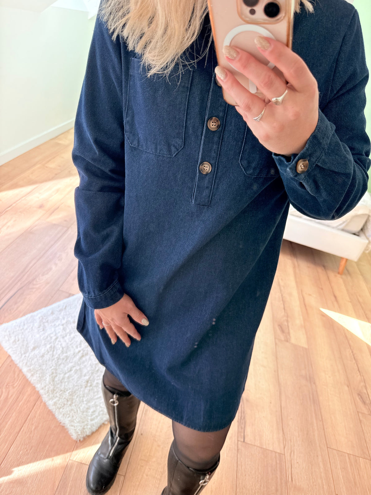 Robe EVE